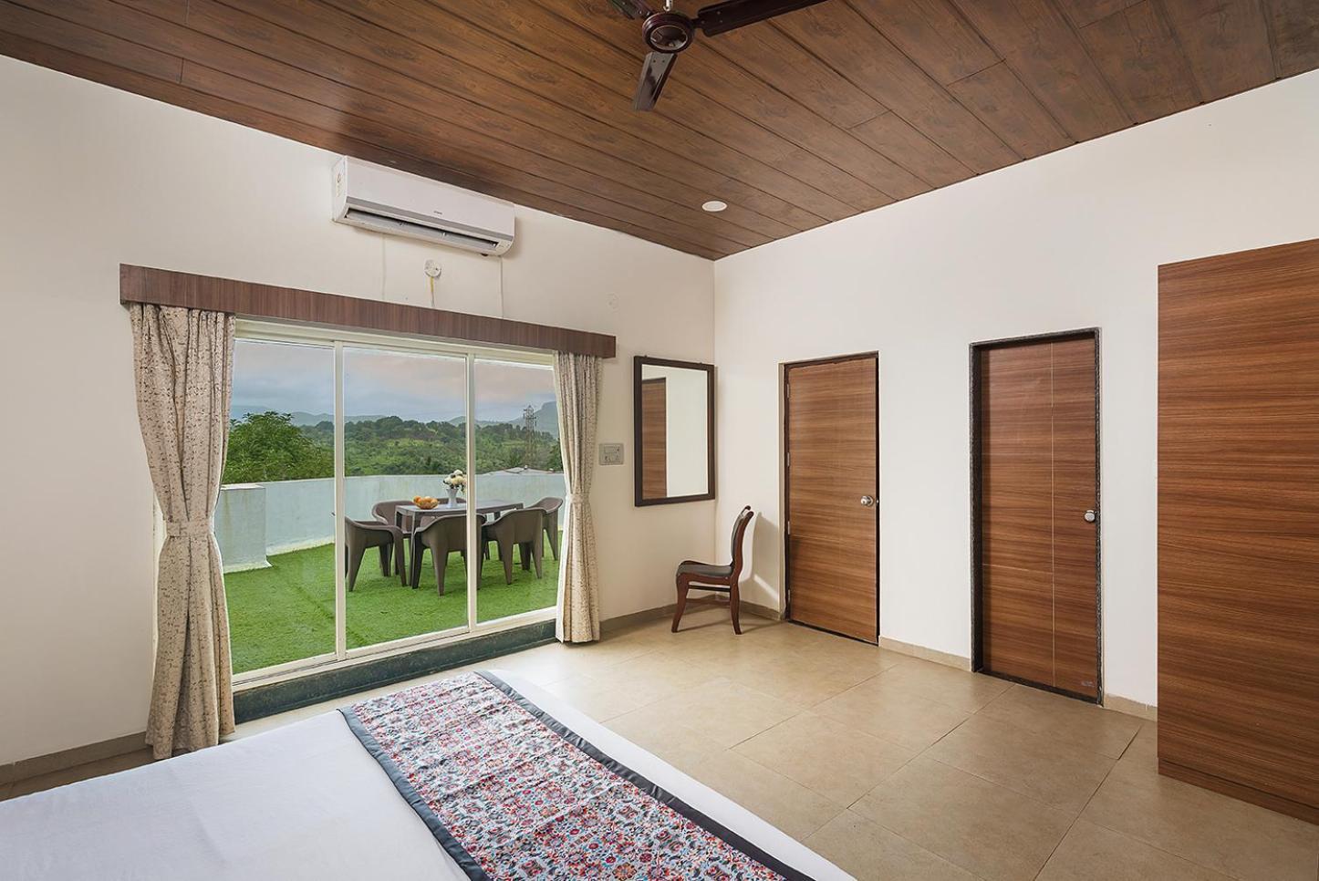 Manas Lifestyle Resort, Igatpuri Bilik gambar
